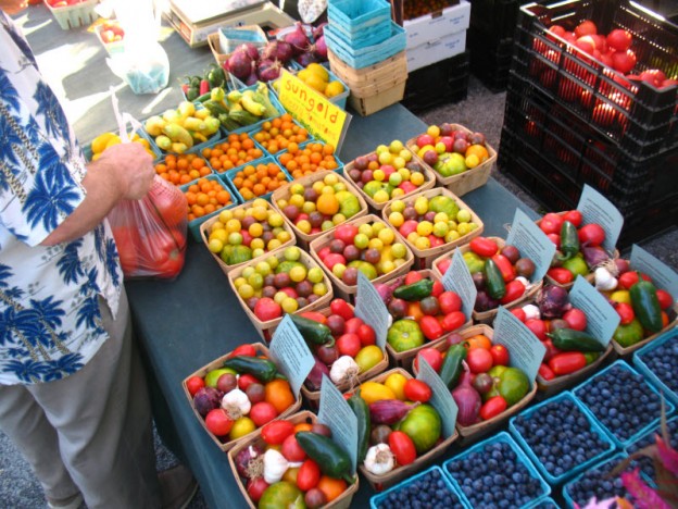 local-tomatoes-richmond-farmers-market